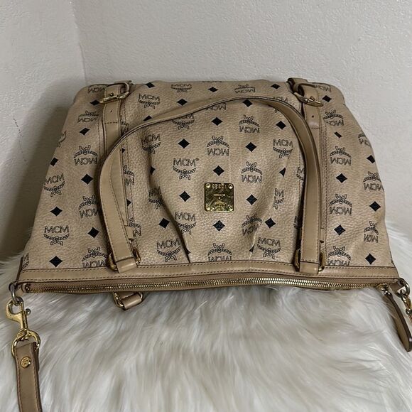 💯Authentic MCM Tote Bag🍀 - Picture 8 of 17